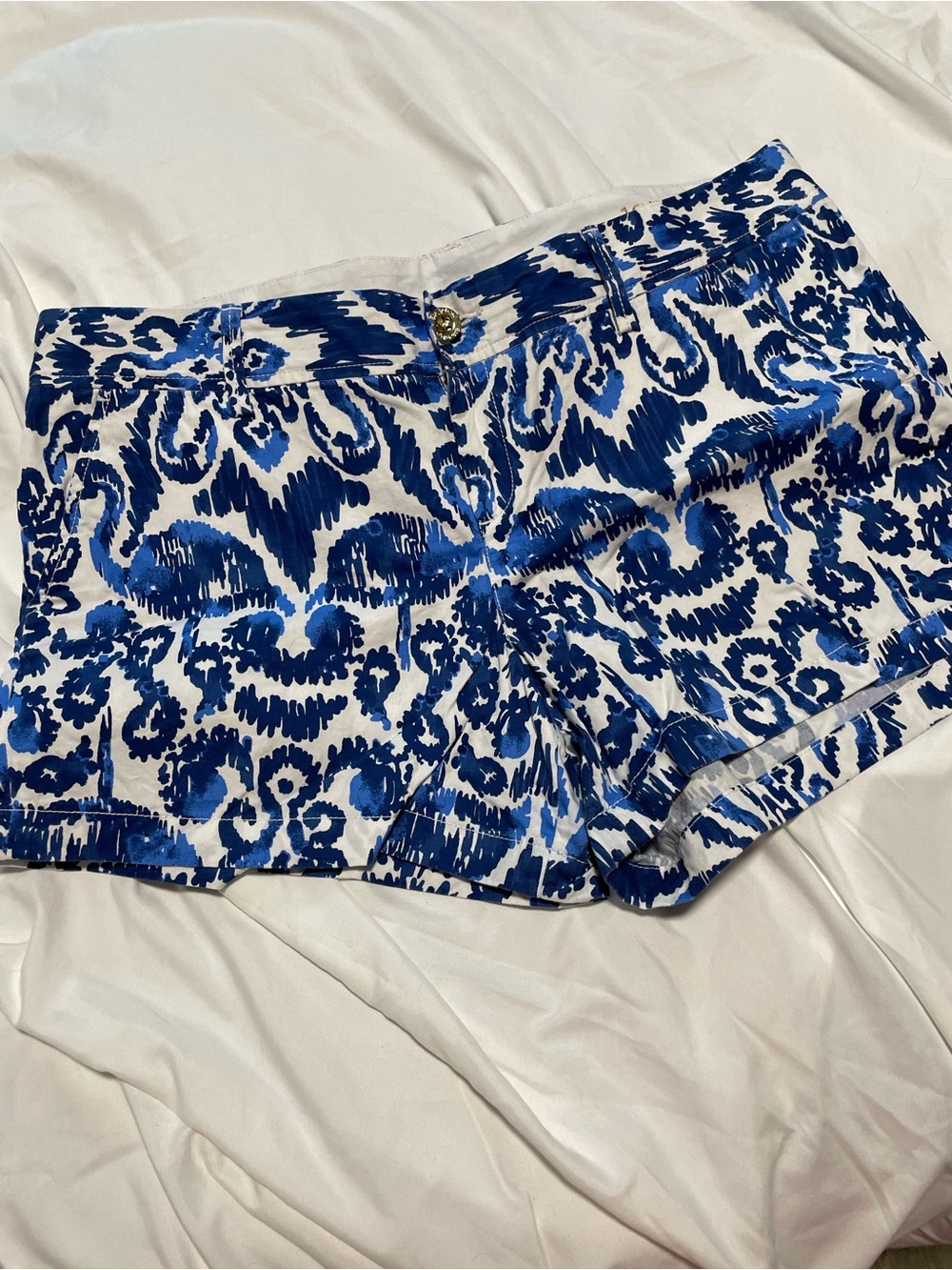 Lilly Pulitzer Blue and White Ikat Print Shorts